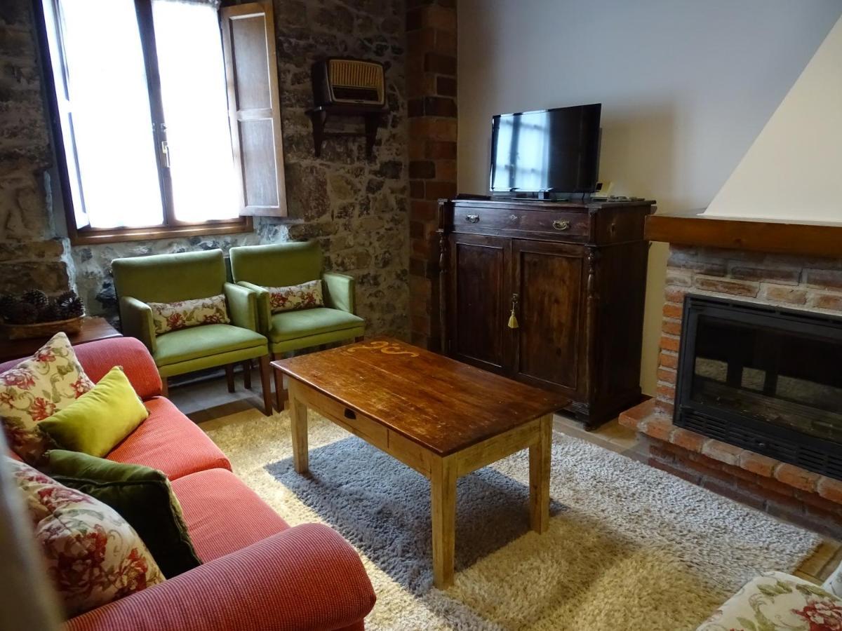 El Colladin Guest House Llerices Екстериор снимка