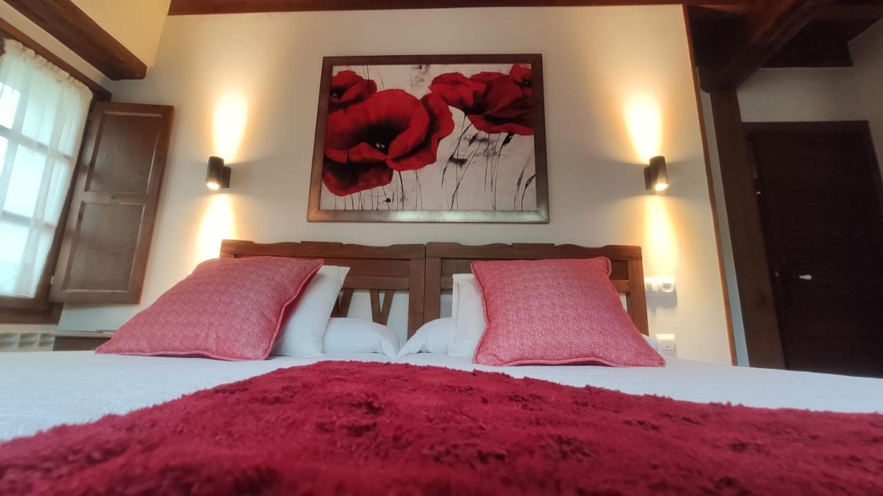 El Colladin Guest House Llerices Екстериор снимка