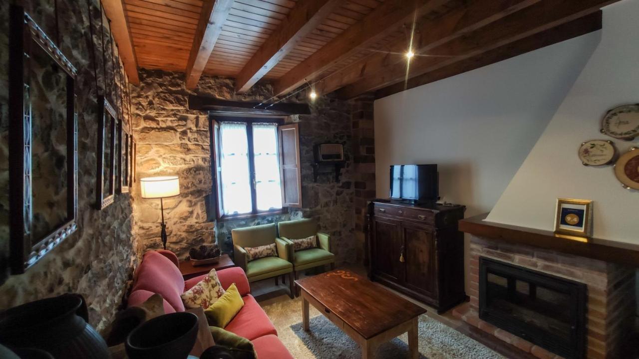 El Colladin Guest House Llerices Екстериор снимка