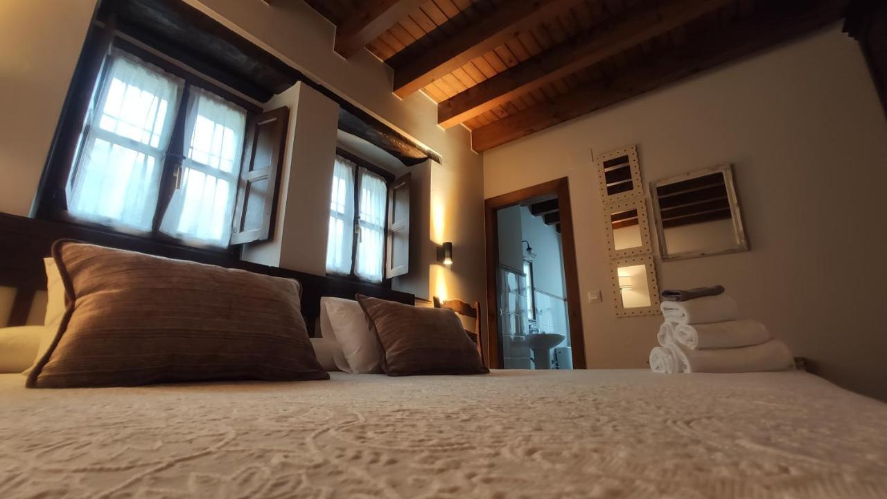 El Colladin Guest House Llerices Екстериор снимка